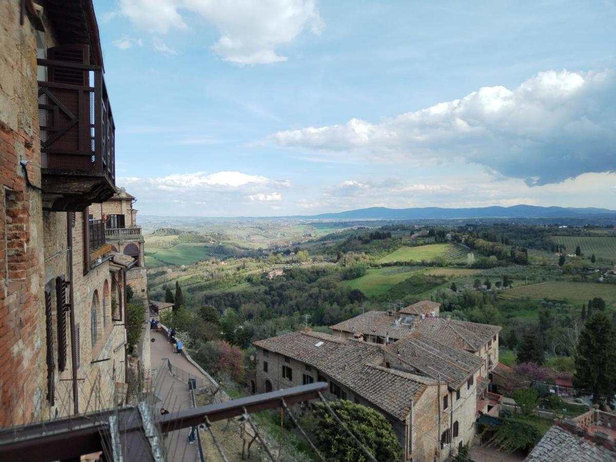 Appartamento Cisterna 33 San Gimignano Exterior photo